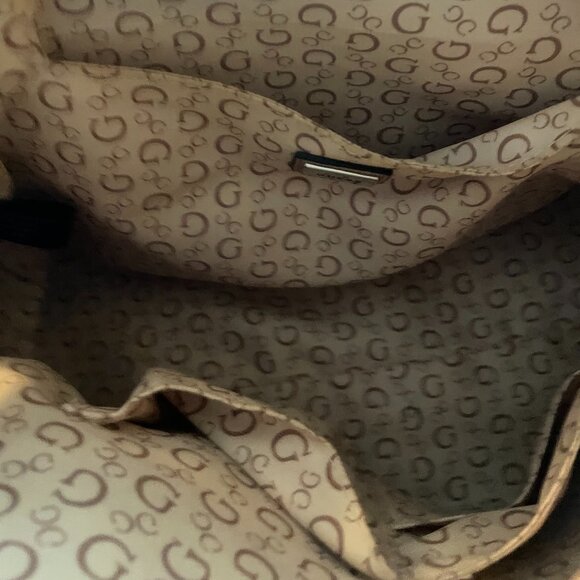 **SOLD** GUESS ALMA-style Bowler Carryall Bag - Picture 6 of 10